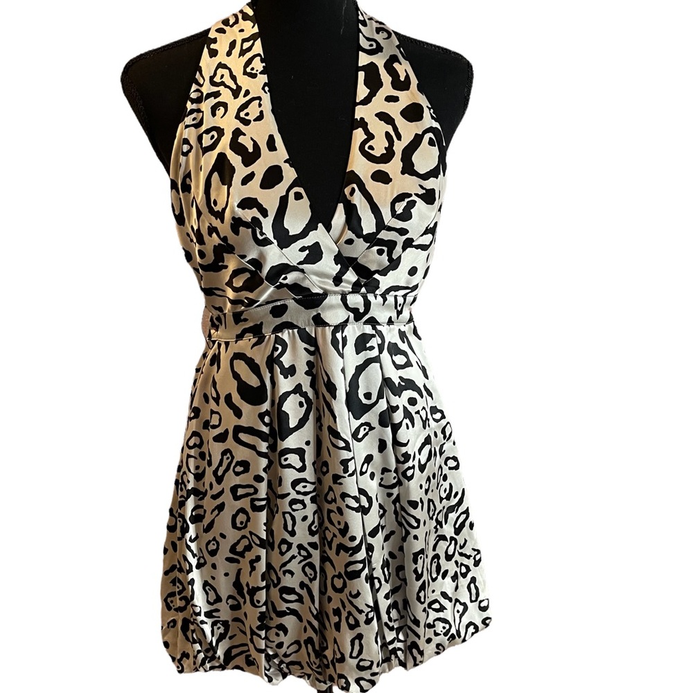 Bebe black and white print dress XXS